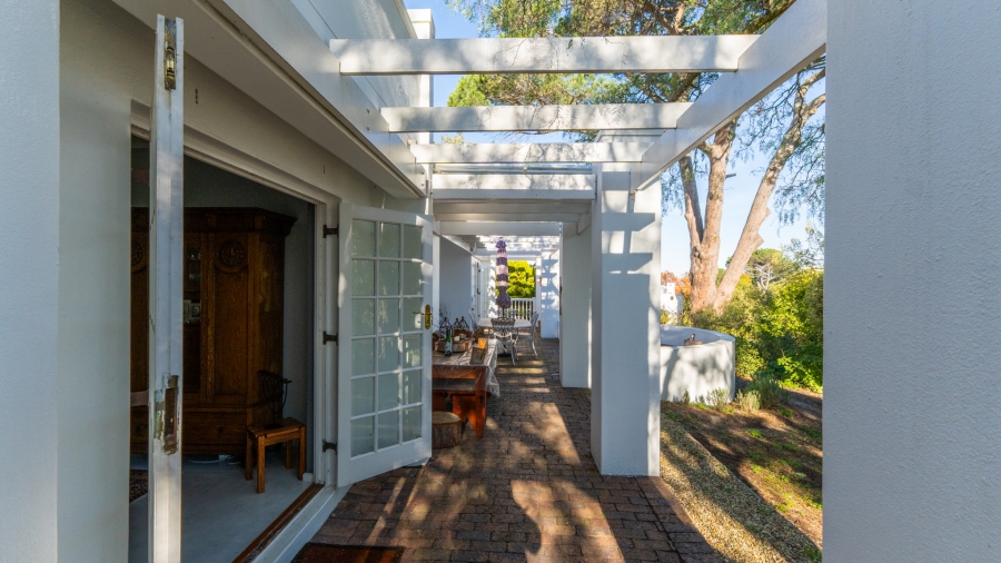 3 Bedroom Property for Sale in Zevenwacht Farm Village Western Cape